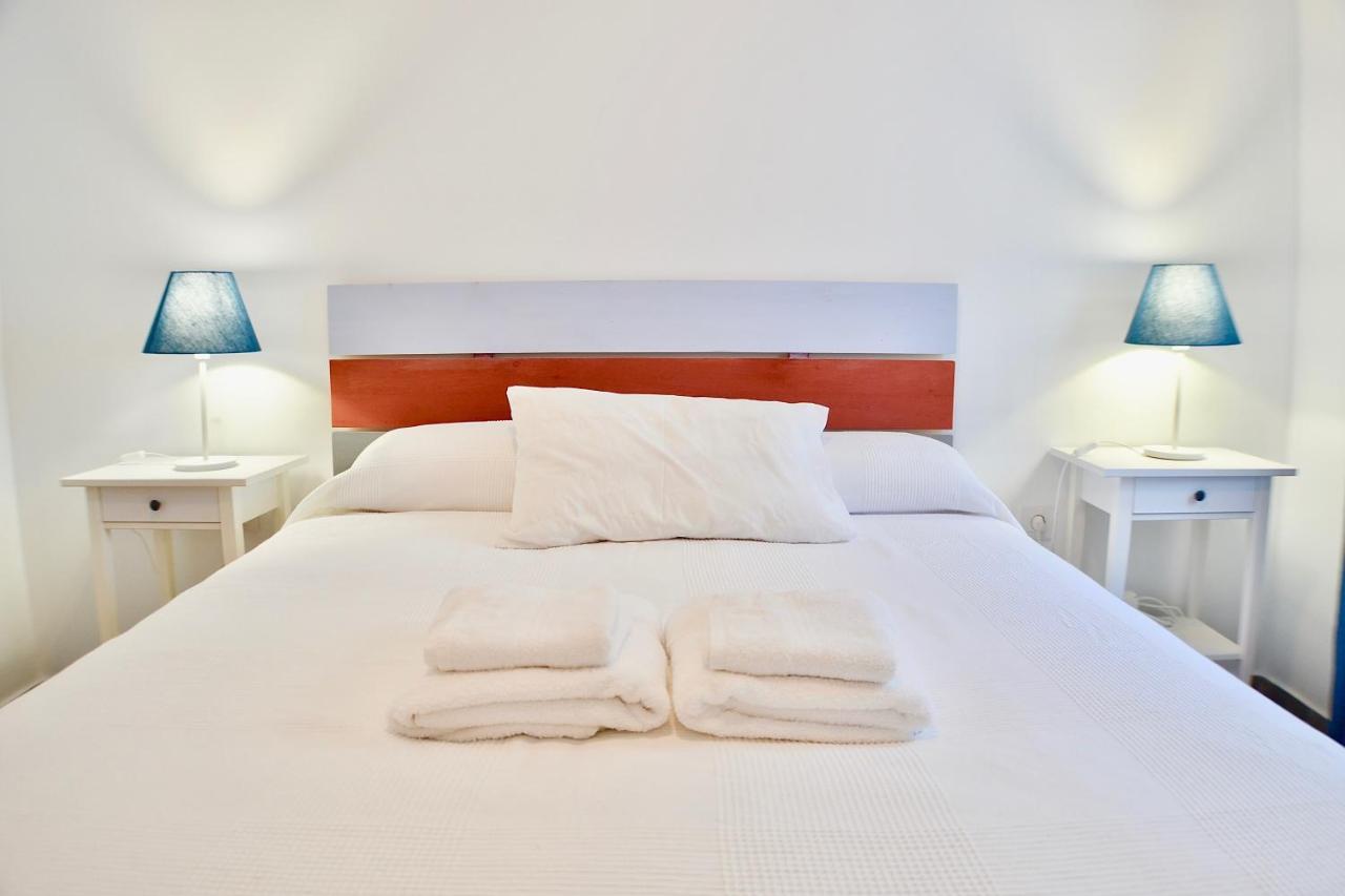 Acogedor Apt 8Pax 4Bdr 2Bth - Cozyhomesevilla1 Dış mekan fotoğraf