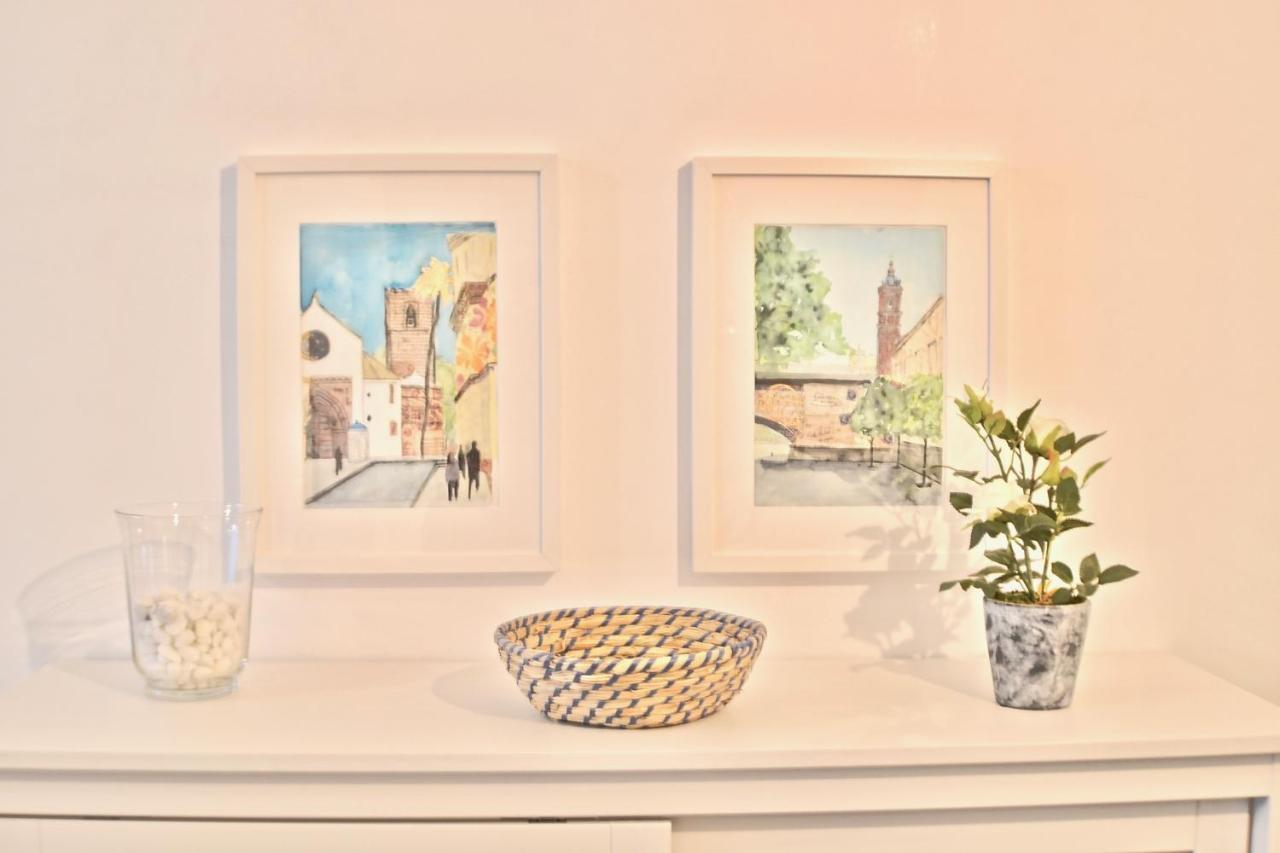 Acogedor Apt 8Pax 4Bdr 2Bth - Cozyhomesevilla1 Dış mekan fotoğraf