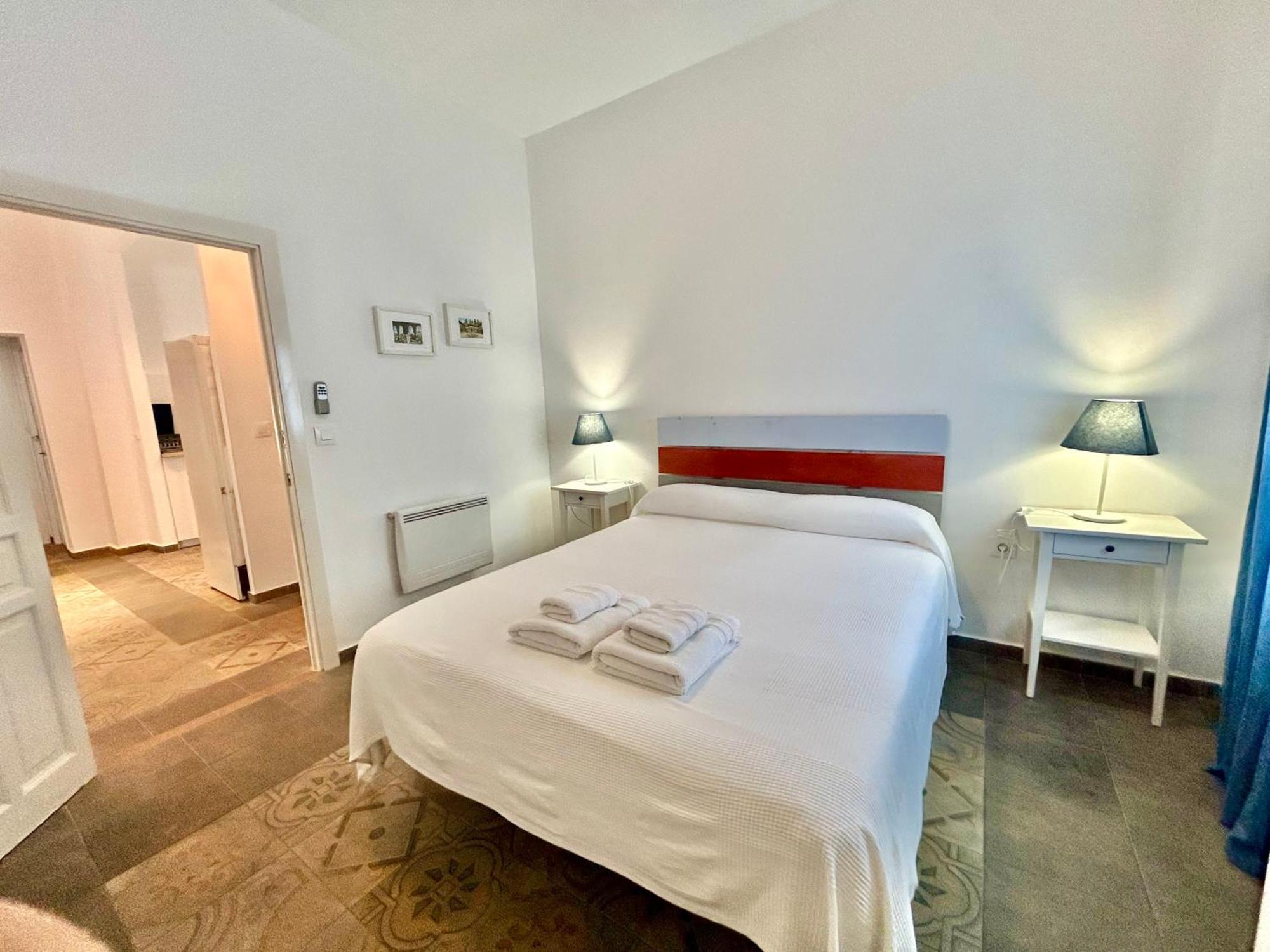 Acogedor Apt 8Pax 4Bdr 2Bth - Cozyhomesevilla1 Dış mekan fotoğraf